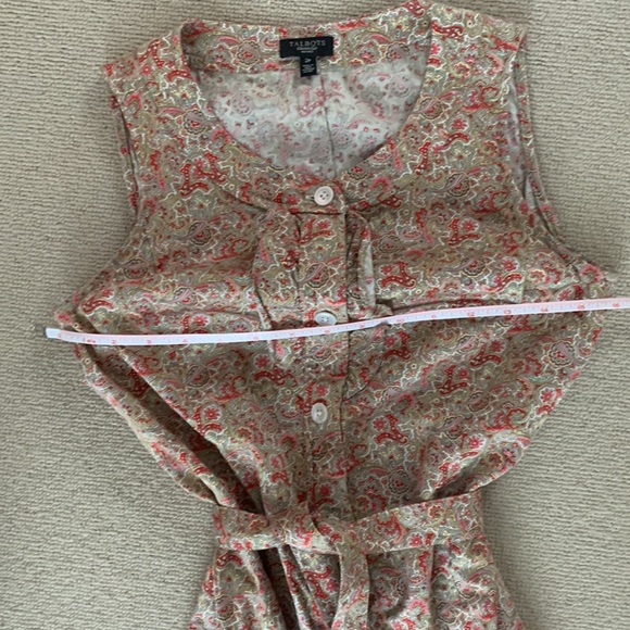 Easy summer dress.Straight style.size 2P - Picture 2 of 4